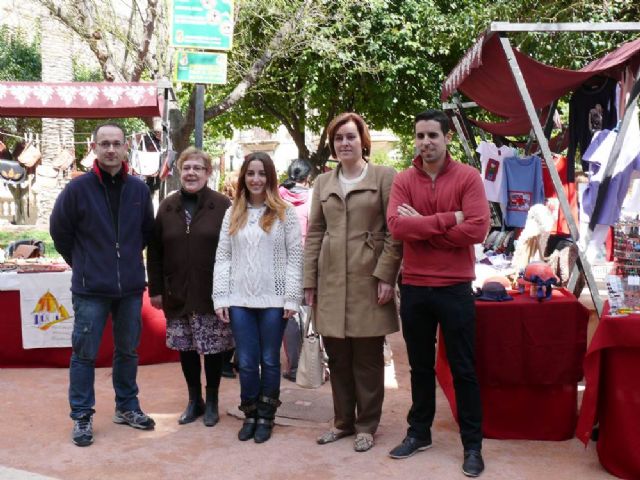 Artesanía y música se fusionaron para festejar el Día de San José, en el II Encuentro de Artesanía de Semana Santa - 4, Foto 4