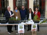 Hoy se ha celebrado el Da Mundial Forestal, con el reparto de 500 rboles y arbustos, y la celebracin de dos talleres de Educacin Ambiental