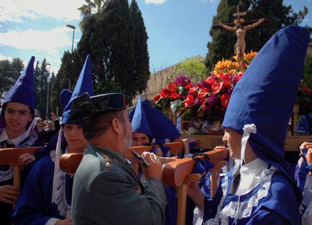 La Guardia Civil escolta el paso del Cristo del Amor en su procesión del Viernes de Dolores - 1, Foto 1