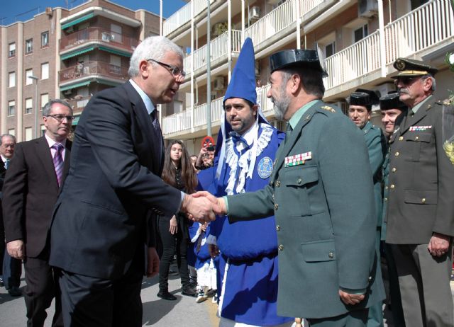 La Guardia Civil escolta el paso del Cristo del Amor en su procesión del Viernes de Dolores - 3, Foto 3