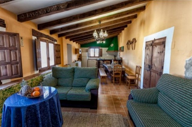 Comunidad y Ministerio de Agricultura cofinancian la rehabilitación de la casa rural ´El Llano de Quintanilla´ - 1, Foto 1