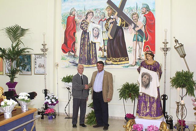 La Verónica inaugura un espectacular mural en su Casa-Sede, Foto 1