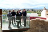 El Alcalde de Molina de Segura y el Consejero de Obras Pblicas visitan las obras de acondicionamiento realizadas en el Mirador del Castillo