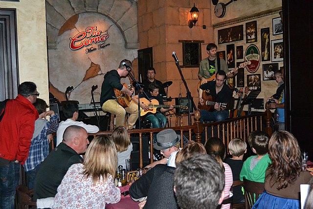 Los alumnos del Aula de Música Moderna de San Pedro del Pinatar ofrecen su primer concierto - 1, Foto 1