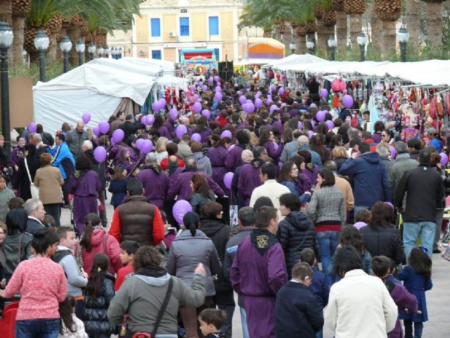 Los pequeños tamborileros y tamborileras de la Asociación de Tambores Cristo de la Sangre tiñen las calles de morado en su quinta Tamborada Infantil - 4, Foto 4