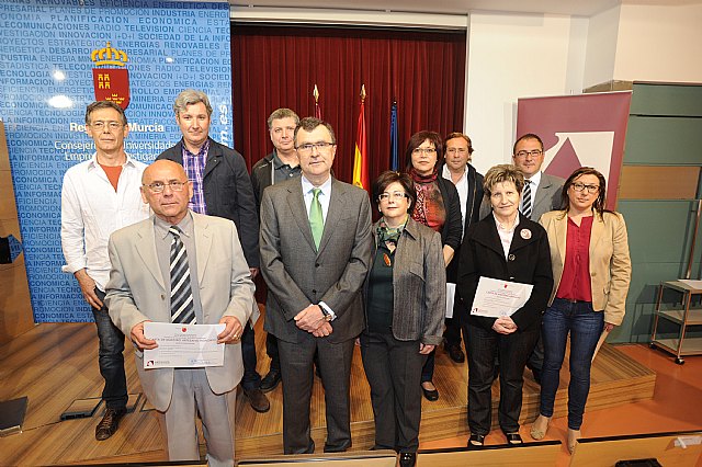 La Consejería de Universidades, Empresa e Investigación nombra nueve maestros artesanos, Foto 1