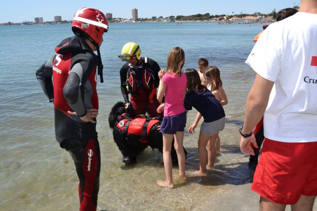 xito de las actividades deportivas, ldicas y exhibiciones de salvamento en la II Sea World Exhibition - 3