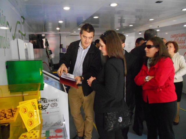 Un autobús muestra lo mejor de la Once y su Fundación - 5, Foto 5