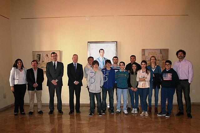 Valcárcel elogia el ingenio y el esfuerzo demostrado por los alumnos ganadores del Premio Nacional de la ´First Lego League´ - 3, Foto 3