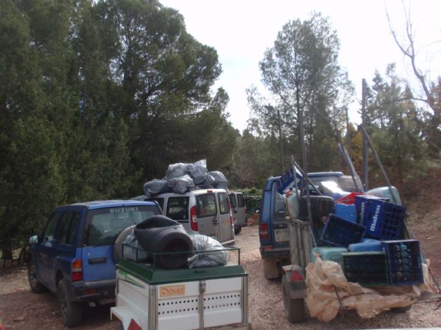 Recogen gran cantidad de residuos en el Coto de Las Maravillas - 2, Foto 2