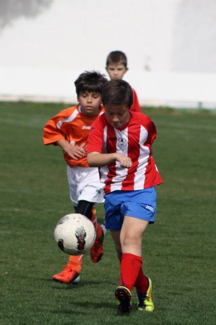 El VI Torneo de Fútbol 8 reúne a más de 300 niños de las categorías Benjamín y Alevín - 1, Foto 1