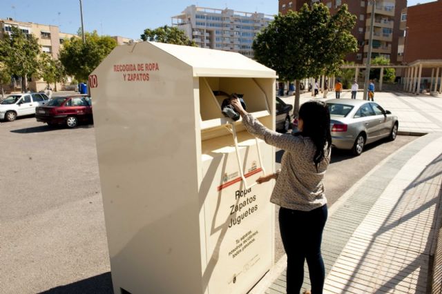 Una lección sobre la importancia de reciclar la ropa, el calzado o los juguetes - 2, Foto 2