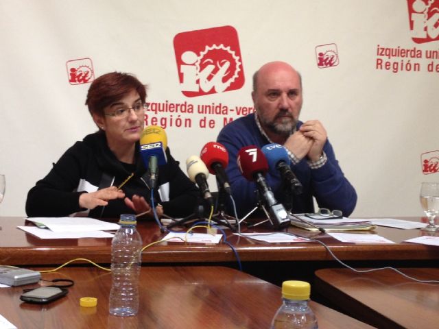 IU-Verdes lanza una campaña contra la supresión de competencias de los ayuntamientos - 1, Foto 1
