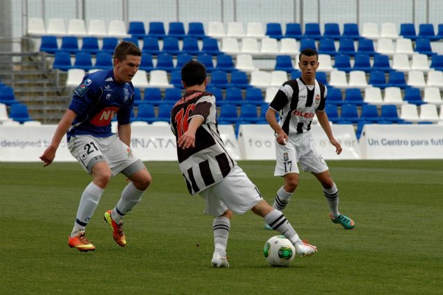 El Stjarnan remonta a un buen filial del Cartagena - 4, Foto 4