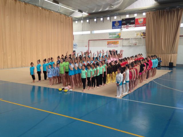 Cerca de un centenar de niñas de toda la comarca - 1, Foto 1