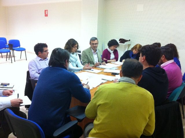 Constituída la Comisión Municipal de Absentismo - 1, Foto 1