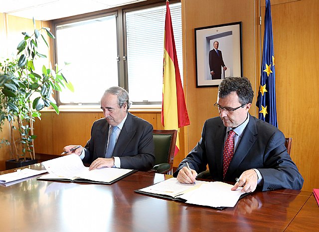 La Comunidad y el Gobierno central agilizan y simplifican los mecanismos de creación de empresas a través de Internet - 1, Foto 1