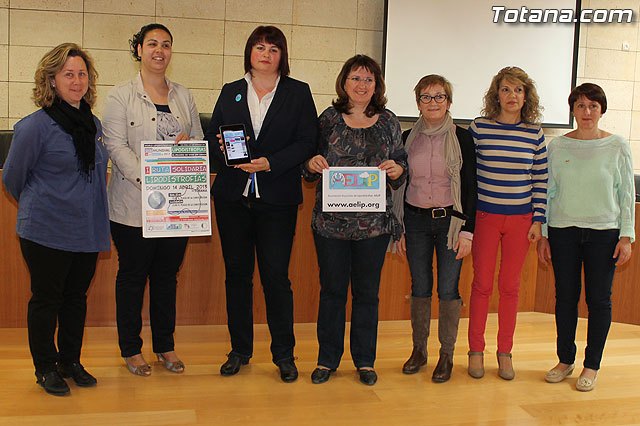 Se conmemora el Día Mundial de las Lipodistrofias con la lectura de un manifiesto en la puerta del ayuntamiento - 3, Foto 3