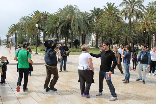 Lo sabe, no lo sabe, se pasea por la ciudad - 4, Foto 4