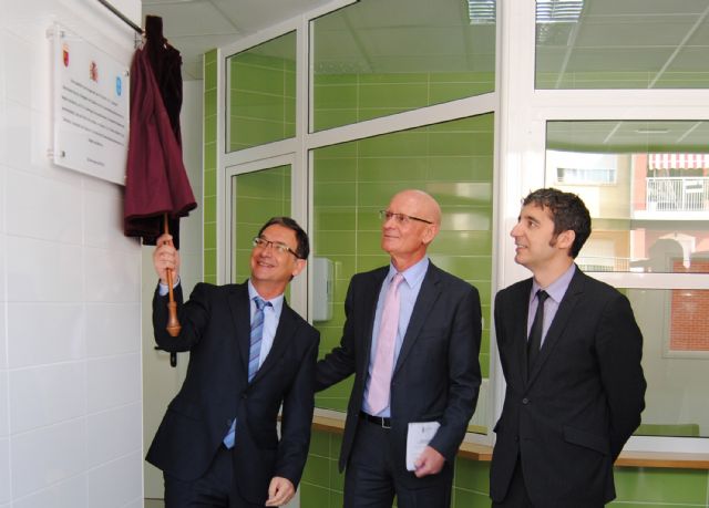 Bascuñana y Pedro Alberto Cruz inauguran el nuevo pabellón deportivo del IES Salvador Sandoval torreño - 3, Foto 3