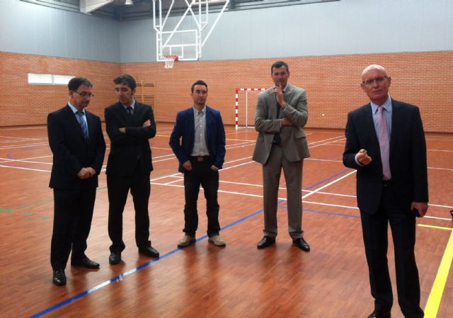 Bascuñana y Pedro Alberto Cruz inauguran el nuevo pabellón deportivo del IES Salvador Sandoval torreño - 4, Foto 4