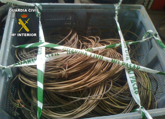 La Guardia Civil detiene a seis personas por sustracciones de cable de cobre - 3, Foto 3