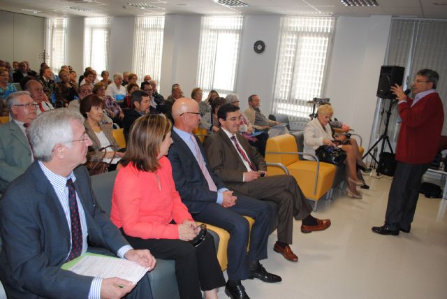 La consejera Palacios, con los mayores dependientes en Las Torres de Cotillas - 4, Foto 4
