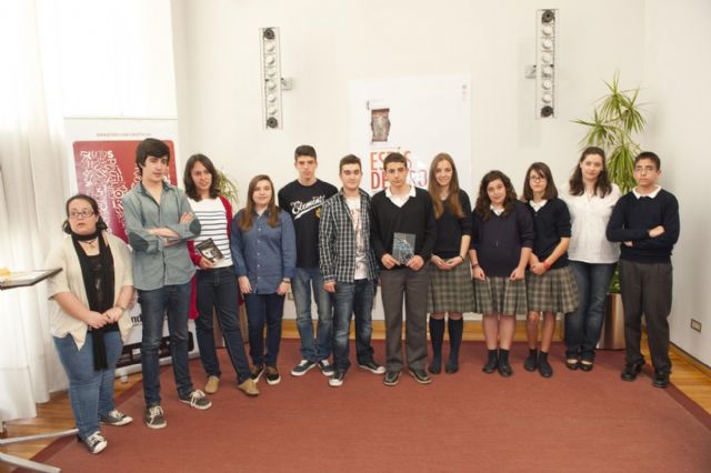 Clara Sánchez y Alfredo Gómez Cerdá, ganadores de los Premios Mandarache y Hache 2013 - 2, Foto 2