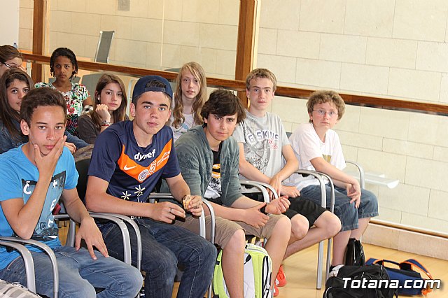 Recepcin institucional a los alumnos del IES 