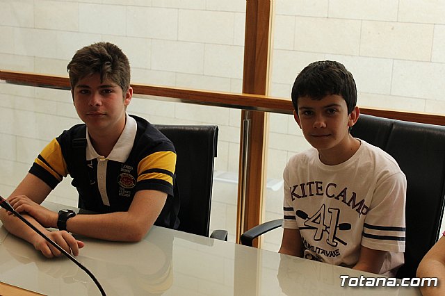 Recepcin institucional a los alumnos del IES 