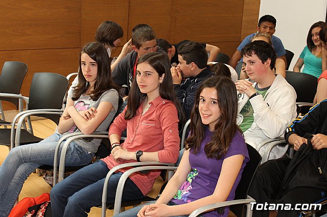 Recepcin institucional a los alumnos del IES 