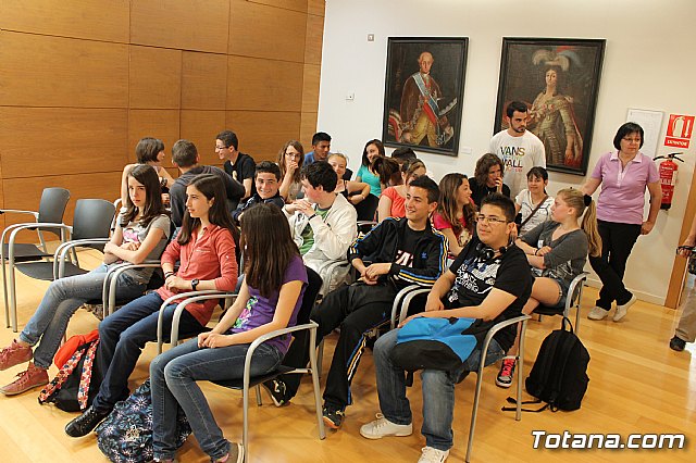 Recepcin institucional a los alumnos del IES 