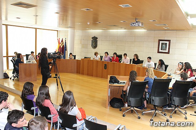 Recepcin institucional a los alumnos del IES 