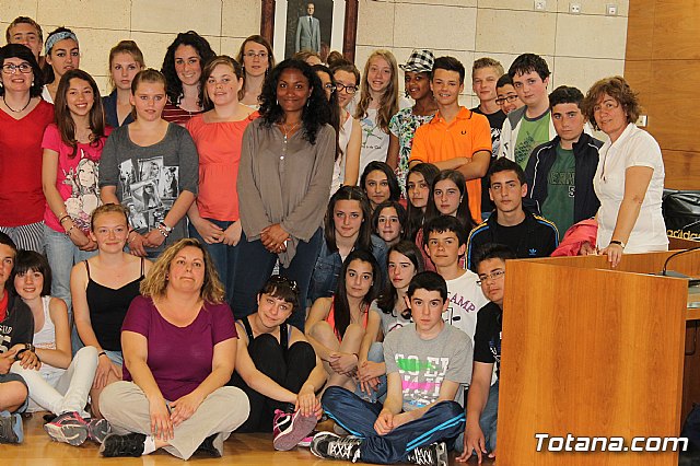 Recepcin institucional a los alumnos del IES 