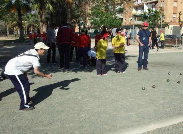 FEAPS reúne a 36 deportistas con discapacidad de la Región en un torneo de petanca - 1, Foto 1
