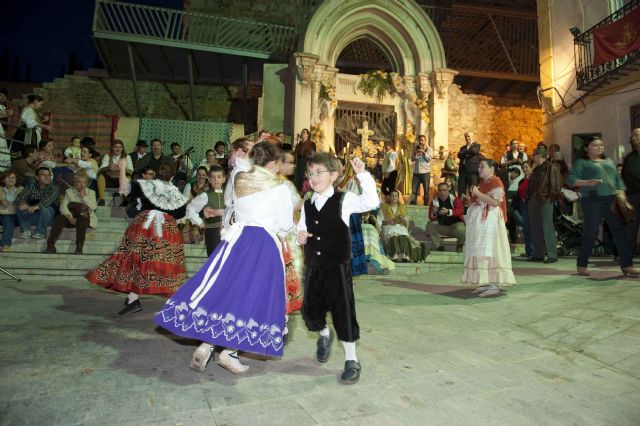 Úšltimo día de plazo para participar en la Fiesta de las Cruces de Mayo - 1, Foto 1