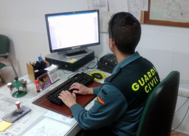 La Guardia Civil desmantela una banda juvenil dedicada a robar viviendas en La Aljorra - 2, Foto 2