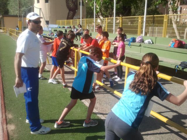 Arranca la fase clasificatoria de la I Liga Municipal de Atletismo Intercentros - 2, Foto 2