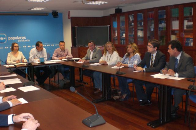 El PP y la Mesa de Turismo aúnan esfuerzos para potenciar el sector turístico regional - 3, Foto 3