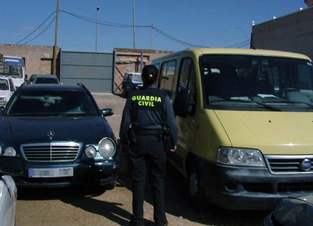 La Guardia Civil desmantela un grupo delictivo instantes después de robar en una empresa - 2, Foto 2