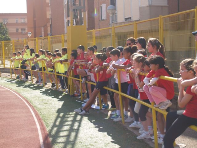 Nuevos clasificados para la final de la I Liga Municipal de Atletismo Intercentros - 2, Foto 2