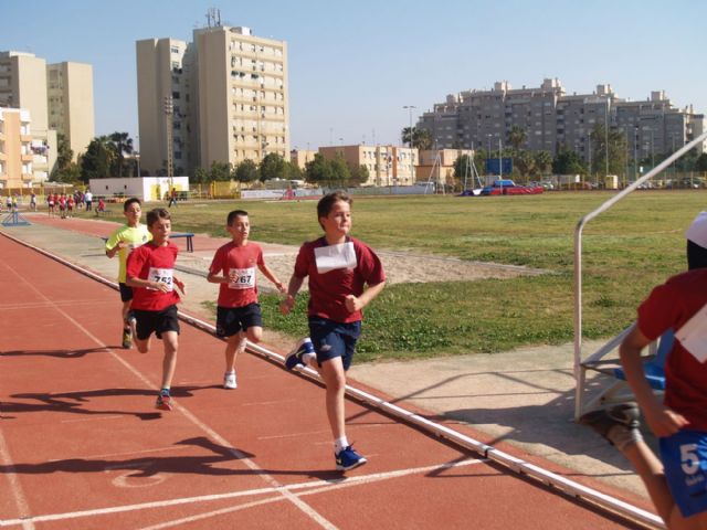 Nuevos clasificados para la final de la I Liga Municipal de Atletismo Intercentros - 3, Foto 3