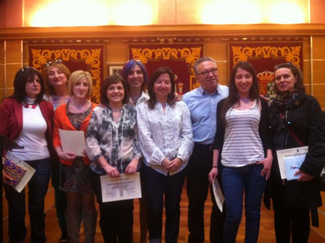 La Concejalía de Igualdad de Molina de Segura entrega los premios del XVIII Certamen Literario 8 de marzo - 1, Foto 1