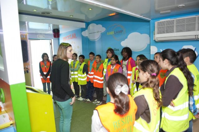 Aprendizaje y diversión en la Escuela de Reciclaje - 3, Foto 3