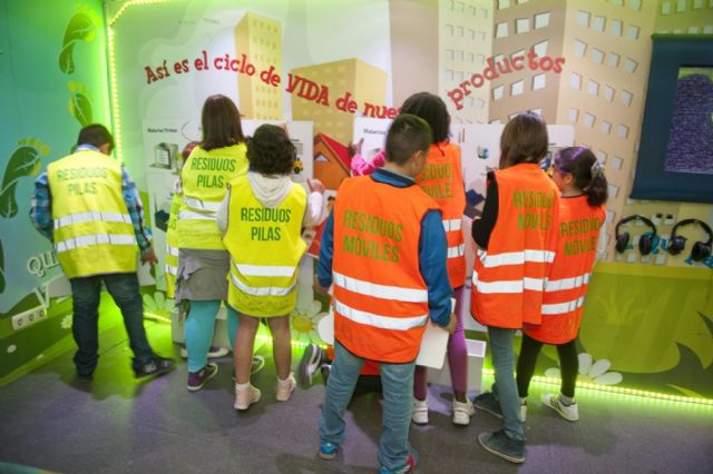 Aprendizaje y diversión en la Escuela de Reciclaje - 5, Foto 5