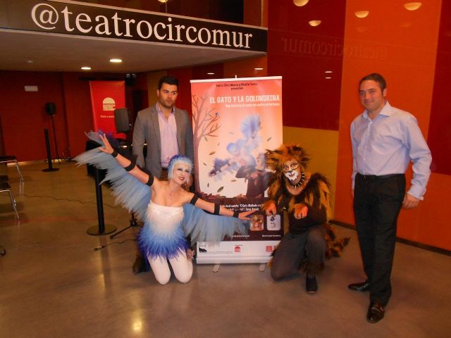 Teatro Circo Murcia presenta su primera coproducción infantil El gato y la golondrina, de Ribalta - 1, Foto 1