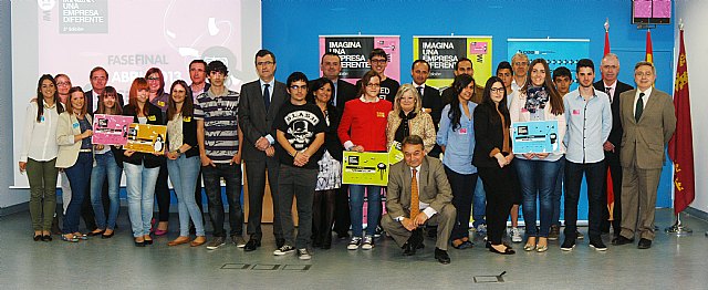 El IES Floridablanca gana el concurso ´Imagina una empresa diferente´, orientado a fomentar el espíritu emprendedor en edades tempranas - 1, Foto 1