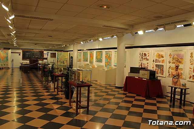 La alcaldesa anuncia que el ayuntamiento realizar una mencin honorfica a los colegios pblicos 