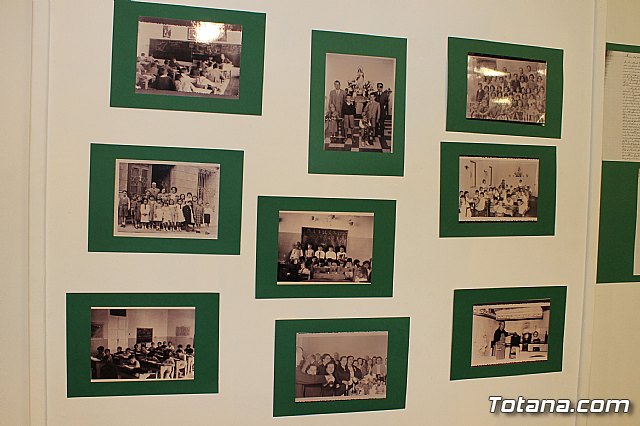 La alcaldesa anuncia que el ayuntamiento realizar una mencin honorfica a los colegios pblicos 