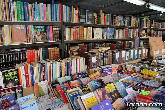 Cuatro libreras de Totana participan en la Feria del Libro - 13